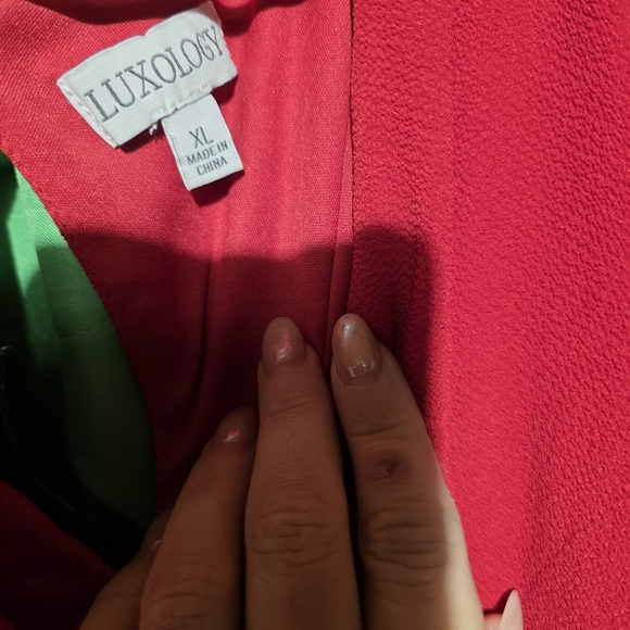 Luxology XL Elegant Red Women's Jumpsuit EUC PTP 22 Inseam 34 - Picture 3 of 3